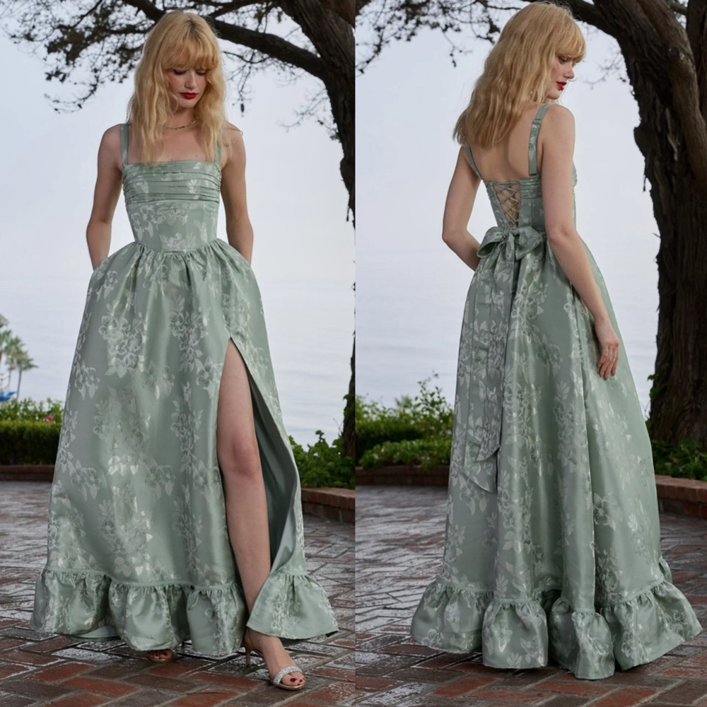 V. Chapman The Ava Dress Maxi in Sage Baroque Floral Size 2 NEW! New with tags!